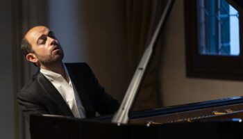 François Dumont, le sentiment d’une évidence, rencontre. - Critique sortie  Paris Orangerie de Bagatelle