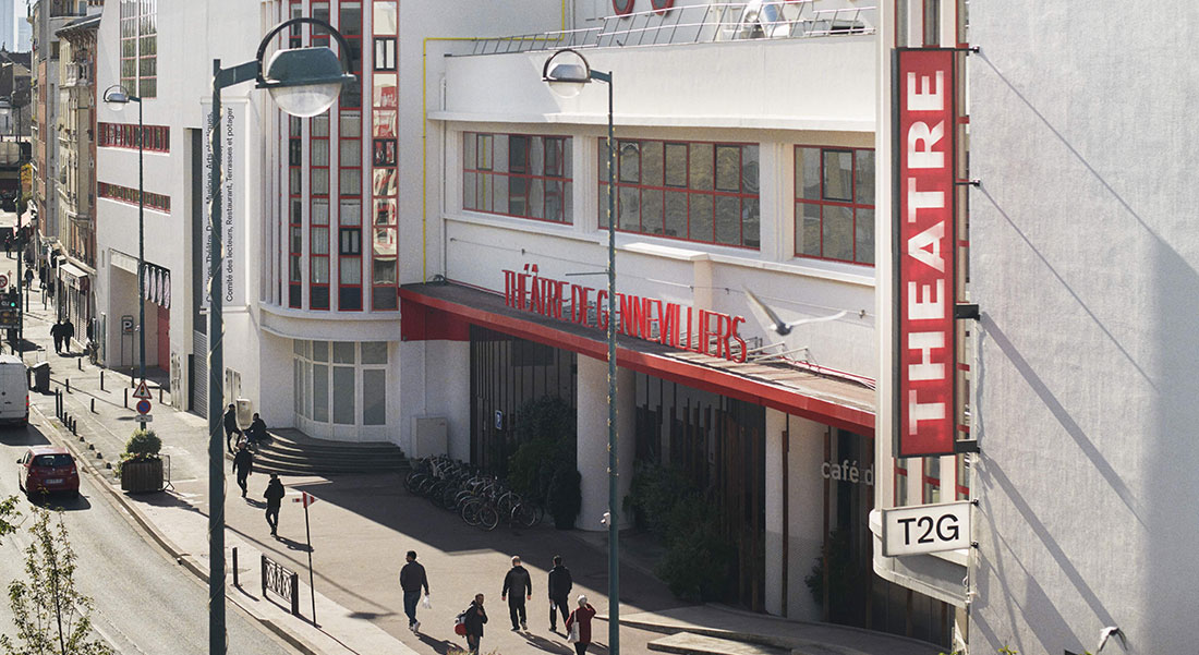 Daniel Jeanneteau aura défendu, à Gennevilliers, l’utopie d’une institution vivante qui travaille à devenir « le théâtre de tout le monde ». - Critique sortie  Gennevilliers T2G – Théâtre de Gennevilliers - Centre dramatique national