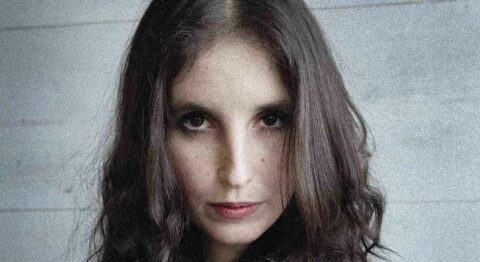 Lisaboa Houbrechts interroge la complexité d’une femme dans « Mère Courage » d’après Brecht - Critique sortie Théâtre Paris Théâtre de la Ville