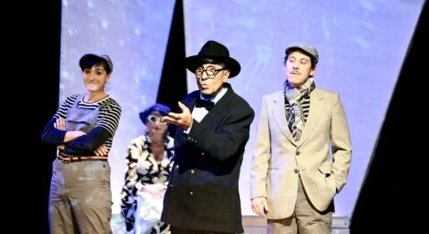 Le Corbusier et Robertino Rubato se rencontrent dans « La Cabane de l’architecte » construite par Louise Doutreligne et Jean-Luc Paliès. - Critique sortie Avignon / 2025 Avignon Avignon Off. Théâtre du Collège de la Salle