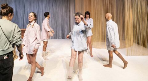 « Annette », l’intense récit de vie d’une femme condensé et mis en scène par Clémentine Colpin. - Critique sortie Avignon / 2025 Avignon Avignon Off. Théâtre des Doms