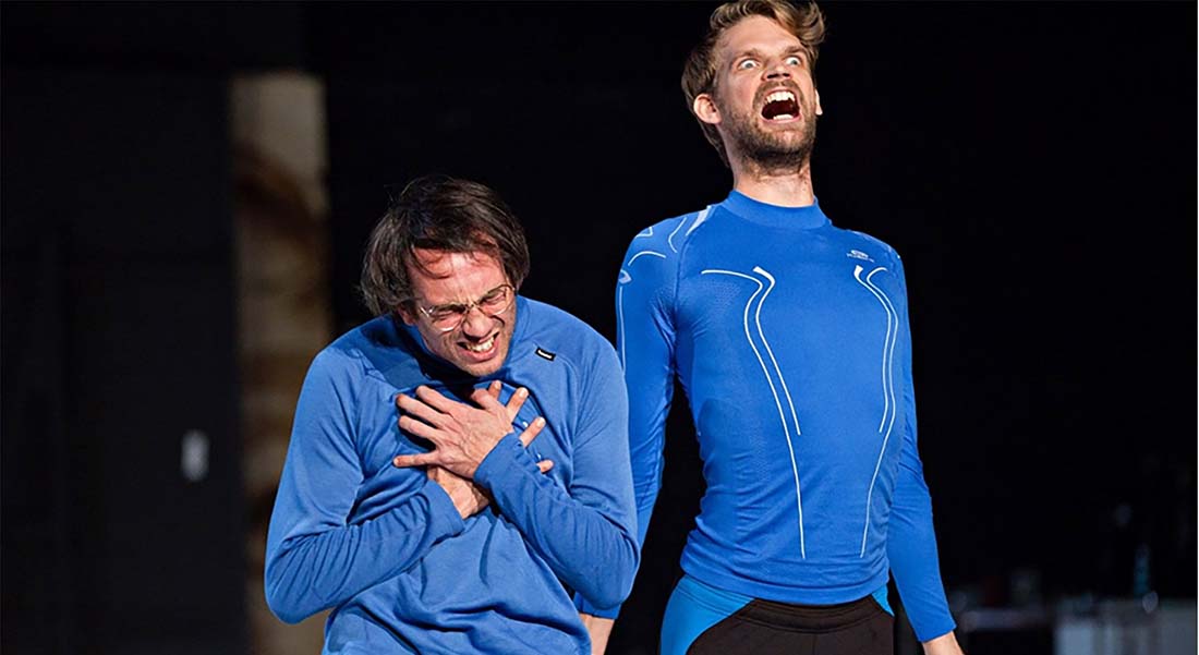 « Fusées » de Jeanne Candel, ou les aventures foutraques de deux astronautes coincés en apesanteur - Critique sortie Avignon / 2025 Avignon Festival d’Avignon. Théâtre Benoît XII