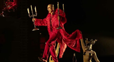 Karelle Prugnaud agrandit l&rsquo;« Histoire du Soldat » de Stravinsky aux dimensions d&rsquo;un cirque poétique et populaire - Critique sortie Classique / Opéra 75 001 Paris Théâtre du Châtelet