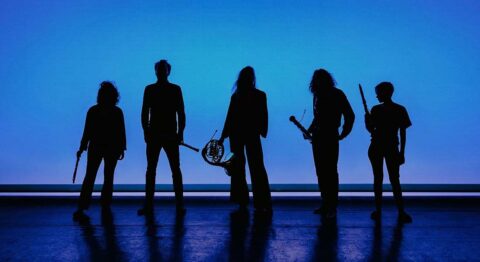 Dans une chapelle ou un musée, le cycle « Interférences » se propose comme le cœur musical d’Avignon. - Critique sortie Avignon / 2025 Avignon Avignon Off. L’Archivolte