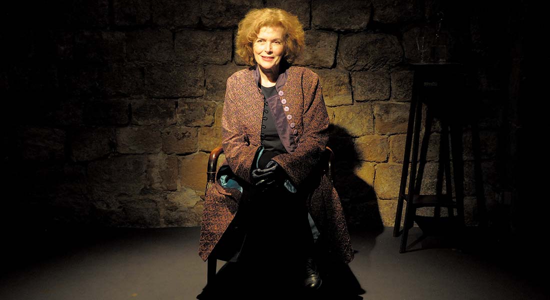 « Le Chef-d’œuvre inconnu », Michel Favart réinvente la quête visionnaire de l’art, portée par la grâce de Catherine Aymerie - Critique sortie Avignon / 2025 Avignon Avignon Off. Théâtre Le 3S-Le Quatre