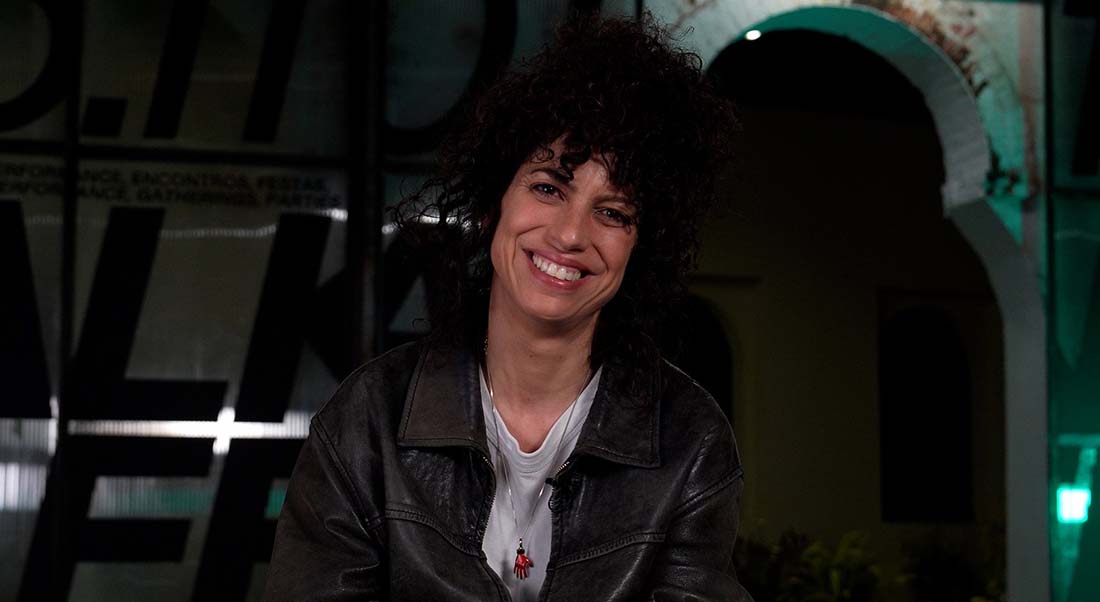 « NÔT » de Marlene Monteiro Freitas ajoute une nouvelle nuit aux « Mille et Une Nuits » - Critique sortie Avignon / 2025 Avignon Festival d’Avignon. Cour d’honneur du Palais des papes