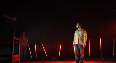 Avec « 49 degrés », la formidable Cie eXplo offre une incandescente création autour du monde du travail - Critique sortie Avignon / 2025 Avignon Avignon off. La Factory Espace Roseau