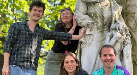 « Ça ne se fait pas », mis en scène par Frédéric Fisbach : un quadruple shoot de jeunesse. - Critique sortie Avignon / 2025 Avignon Le 11 · Avignon