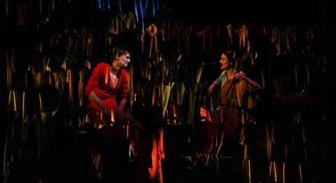 Avec « La sœur de Jésus-Christ », Georges Lini crée un western-spaghetti féministe miraculeux - Critique sortie Avignon / 2025 Avignon Avignon Off. Théâtre des Doms