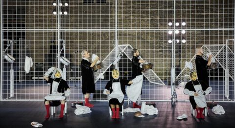 « NÔT » de Marlene Monteiro Freitas, une nuit sans concessions ! - Critique sortie Avignon / 2025 Avignon Cour d'honeur du Palais des Papes