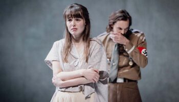 Julie Duclos adapte majestueusement « Grand-Peur et misère du IIIème Reich » de Bertolt Brecht - Critique sortie  Nice Théâtre national de Nice - Centre Dramatique National Nice Côte d’Azur
