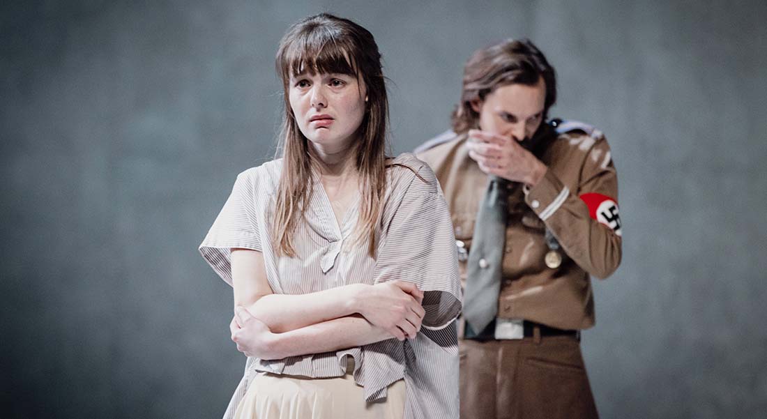 Julie Duclos adapte majestueusement « Grand-Peur et misère du IIIème Reich » de Bertolt Brecht - Critique sortie  Nice Théâtre national de Nice - Centre Dramatique National Nice Côte d’Azur