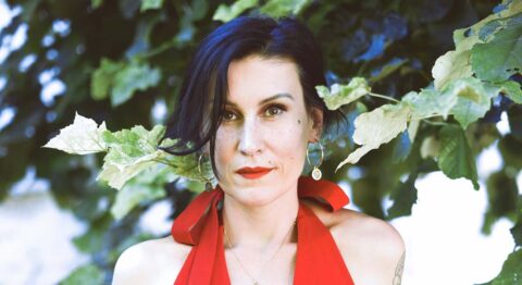 « La chair est triste hélas » texte coup de poing de l’autrice Ovidie pour encourager les femmes à sortir des injonctions de l’hétérosexualité - Critique sortie Théâtre Paris Théâtre de l’Atelier