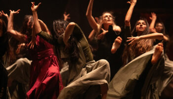 « Thikra » : Akram Khan exhume quelques clichés - Critique sortie Danse Lieusaint Théâtre-Sénart - Scène Nationale