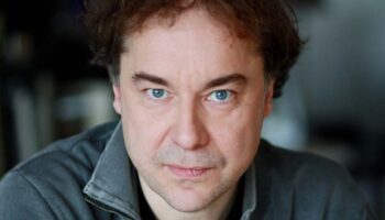Jean-François Sivadier met en scène « Tout est calme dans les hauteurs » de Thomas Bernhard - Critique sortie  Annecy Bonlieu - Scène nationale Annecy