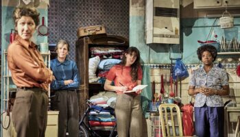 « La guerre n’a pas un visage de femme »,   Julie Deliquet met en scène l’adaptation scénique du premier livre de Svetlana Alexievitch - Critique sortie Théâtre saint denis TGP Théâtre Gérard Philipe - CDN de Saint-Denis