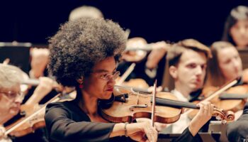 Ravel, Bartók, Stravinsky et les folklores réinventés avec l’Orchestre national d’Ile-de-France - Critique sortie Classique / Opéra Boulogne-Billancourt La Seine Musicale