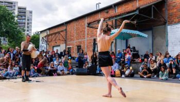 « Growing Piece”, la danse quasi-végétale de Madeleine Fournier - Critique sortie Danse Paris Atelier de Paris / CDCN