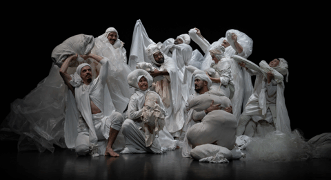 Lia Rodrigues nous saisit avec « Borda », pièce puissante aux frontières des métamorphoses de l’humain - Critique sortie Danse