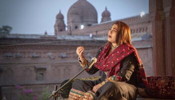 Sanam Marvi, une voix qui prône l’émancipation par le soufisme - Critique sortie Jazz / Musiques Paris Théâtre de la Ville - Sarah Bernard