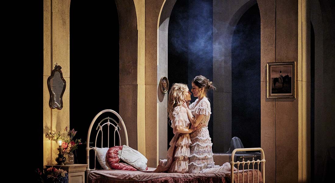 Ambre Kahan porte à la scène « L’Art de la joie » de Goliarda Sapienza - Critique sortie  Marseille La Criée - Théâtre National de Marseille