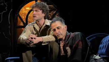 Carole Giacobbi met en scène une lutte amoureuse et artistique : la passion selon Cocteau et Marais - Critique sortie Théâtre Paris Théâtre Le Funambule