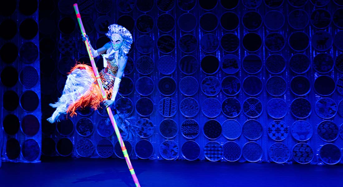 « Post-Orientalist Express », la chorégraphe Eun-Me Ahn dynamite les clichés sur l’Asie - Critique sortie Danse Paris Théâtre de la Ville - Sarah Bernhardt / La Coupole