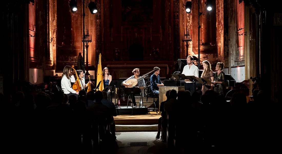 L’ensemble Près de votre oreille ressuscite William Lawes - Critique sortie  Paris