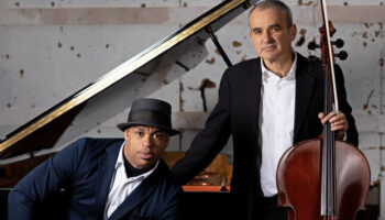 Roberto Fonseca en bonne compagnie au Duc des Lombards - Critique sortie Jazz / Musiques Paris Duc des Lombards