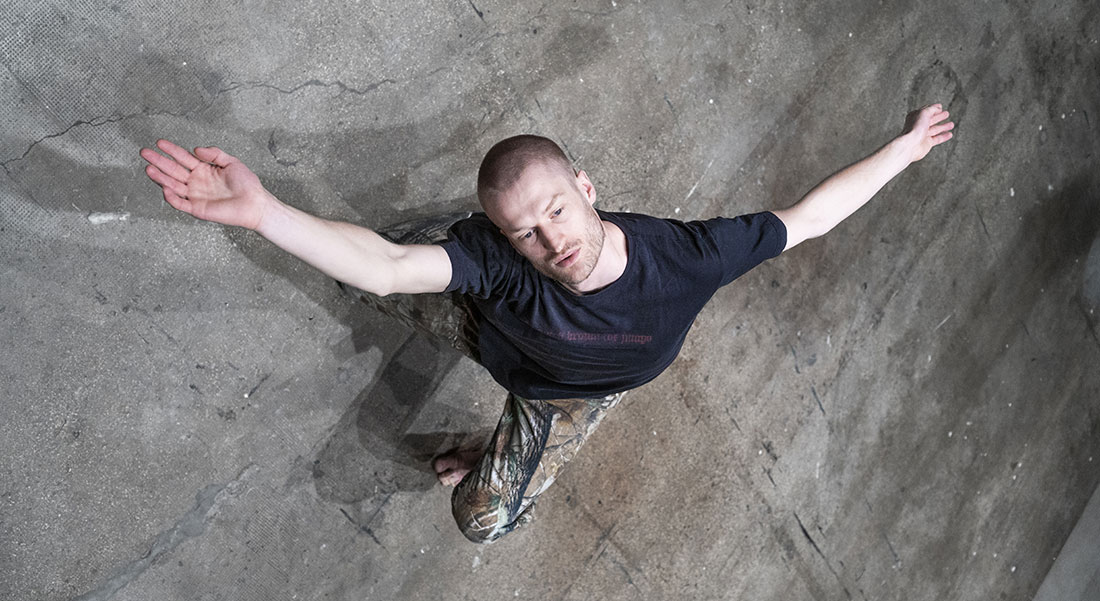 Simon Le Borgne sort du cadre - Critique sortie 