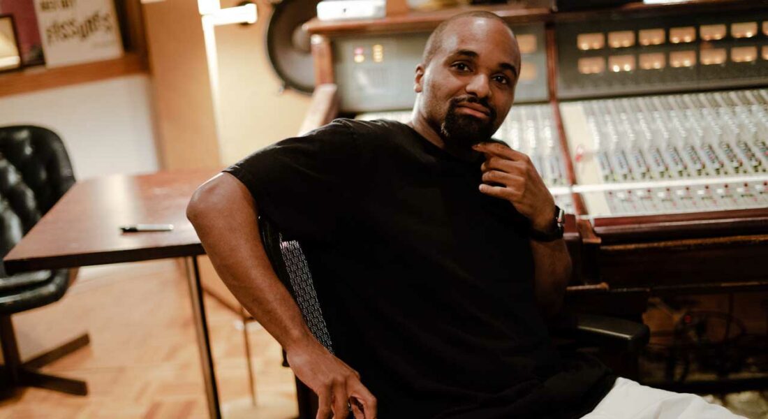 Le pianiste américain Sullivan Fortner performe en trio avec Tyrone Alen II et Kayvon Gordon - Critique sortie Jazz / Musiques 75 001 Paris Duc des Lombards