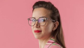 Soutenir la création, faire trace, pour aller de l’avant, rencontre avec Carolyn Occelli - Critique sortie  Suresnes