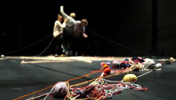 « mirages et tendresses » d’ Ivana Müller - Critique sortie Danse Paris La Conciergerie avec l’Atelier de Paris - CDCN