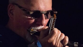 L&rsquo;harmoniciste Jean-Jacques Milteau souffle un nouveau projet soul - Critique sortie Jazz / Musiques 75011 Paris Café de la Danse