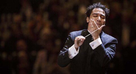 Andrès Orozco-Estrada dirige Chostakovitch avec l’orchestre de Paris - Critique sortie Classique / Opéra Paris Philharmonie