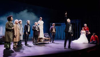 Le « Mandat » dans la mise en scène de Patrick Pineau - Critique sortie Théâtre Meudon centre d'art et de culture