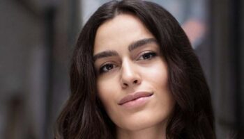 L&rsquo;acteur et réalisateur Ralph Fiennes signe avec « Eugène Onéguine » sa première mise en scène lyrique - Critique sortie Classique / Opéra Paris Opéra national de Paris - Palais Garnier