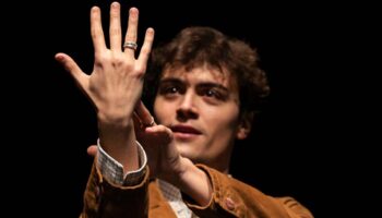 « Per sempre » par Alessandro Bandini : un seul en scène bouleversant - Critique sortie  Paris institut culturel italien