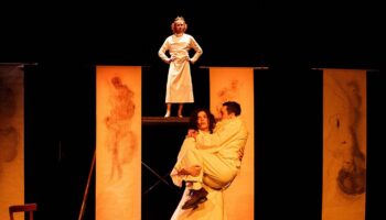 Clémence Coullon présente « Le Roi, la Reine et le Bouffon » - Critique sortie Théâtre 75012 Paris. Théâtre de la Tempête