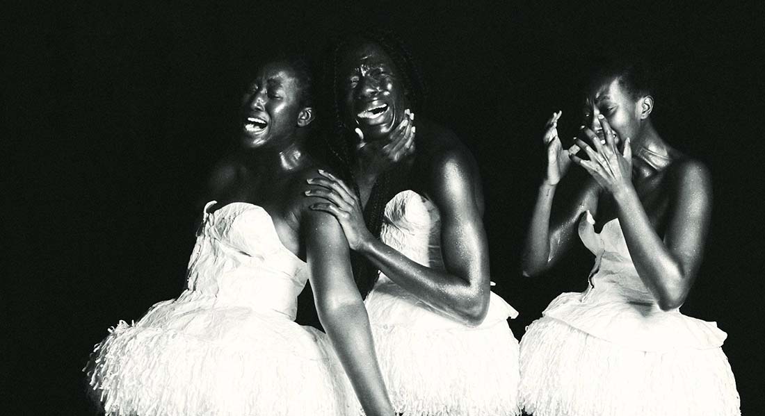 « Concours de larmes » de l’artiste guadeloupéen Marvin M’Tourno - Critique sortie  Cergy-Pontoise Points communs - Nouvelle Scène nationale de Cergy-Pontoise et du Val d’Oise