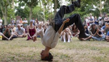 Double geste de Camille Boitel - Critique sortie  Bagneux Théâtre Victor Hugo à Bagneux