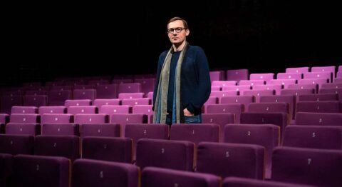 Tendre un miroir à la société, rencontre avec Etienne Rousseau - Critique sortie  Bagneux Théâtre Victor Hugo à Bagneux