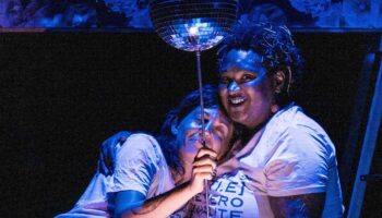 Rébecca Chaillon et Sandra Calderan créent « La Gouineraie », un récit intime sur leur vie commune - Critique sortie Théâtre Gennevilliers T2G - Théâtre de Gennevilliers