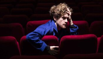 Antoine Heuillet présente son premier spectacle « Mais où est donc passée Madeleine Tornade ? » - Critique sortie Théâtre Nanterre Théâtre Nanterre-Amandiers - Centre Dramatique National