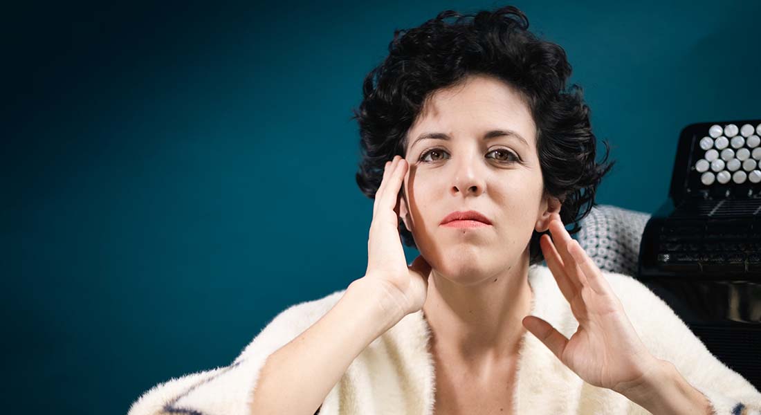 Fanny Vicens en duo d&rsquo;accordéons microtonals - Critique sortie  Monte-Carlo