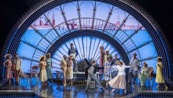 Kathleen Marshall célèbre le génie d’Irving Berlin en adaptant « Top Hat » - Critique sortie Théâtre Paris Le Théâtre du Châtelet