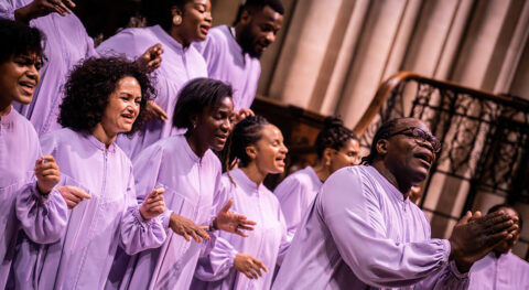 Oh happy day :  le chœur puissant Gospel Dream transmet le meilleur du Gospel - Critique sortie Jazz / Musiques paris 75008 Eglise de La Madeleine