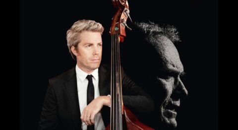 Le contrebassiste Kyle Eastwood en concert au Châtelet pour un travelling musical débordant de reconnaissance - Critique sortie Jazz / Musiques 75 001 Paris Le Théâtre du Châtelet