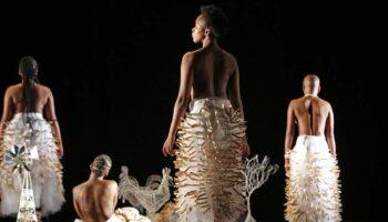 « Hatched Ensemble » de Mamela Nyamza, ou comment transformer la scène en espace d’émancipation  - Critique sortie Danse Lyon Maison de la danse de Lyon
