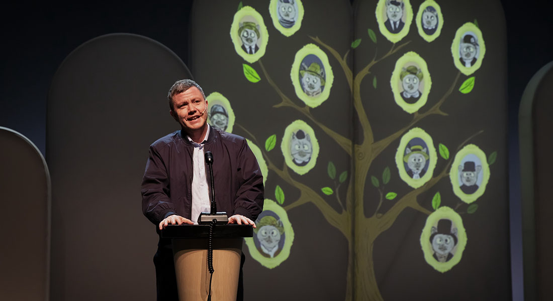 Dans « L’Infiltré », Océan déboulonne l’ordre blanc bourgeois patriarcal - Critique sortie Théâtre Paris Les Plateaux Sauvages